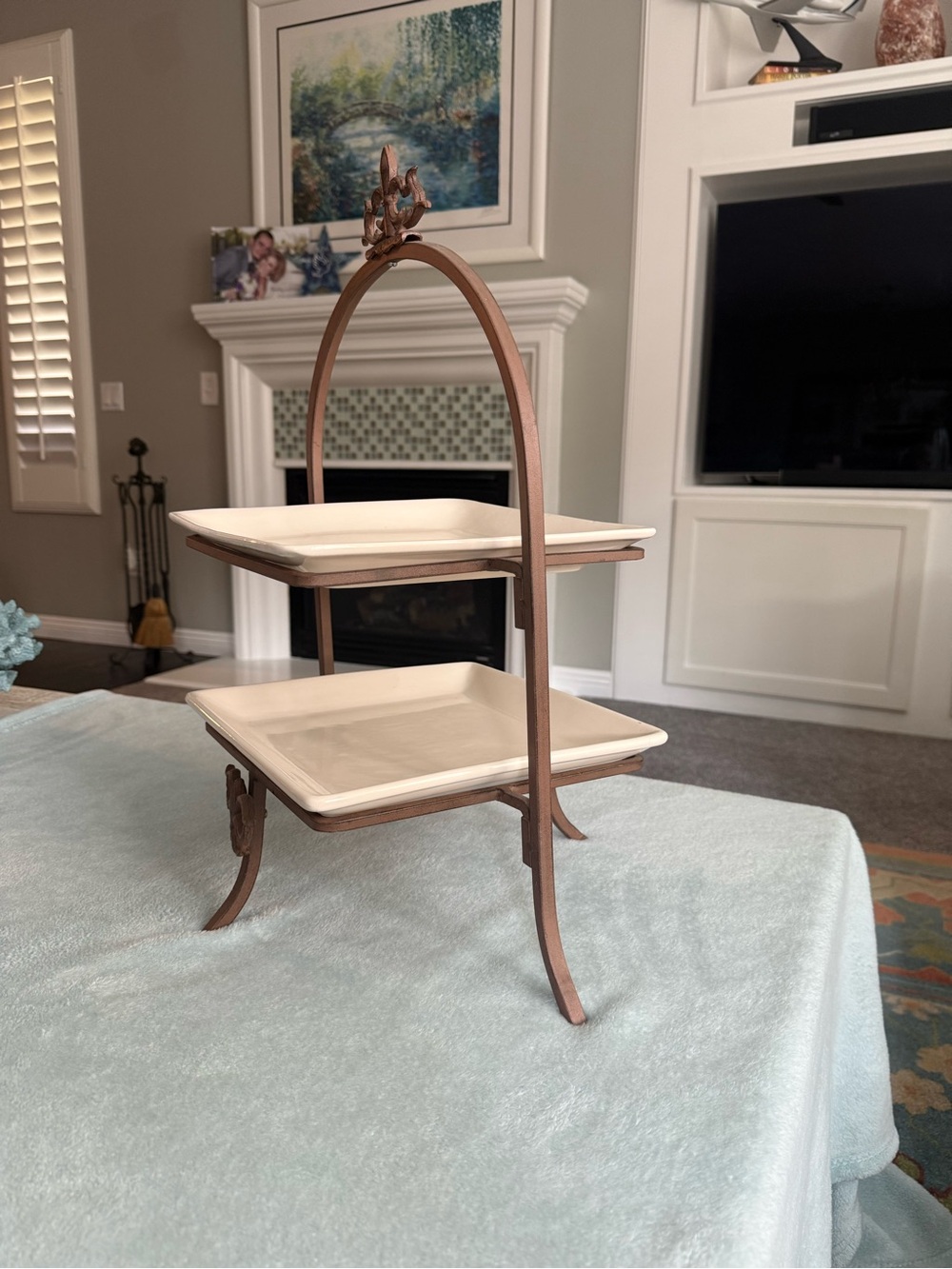 GG Collection Cream Ceramic Two-Tier Server with Bronze Frame